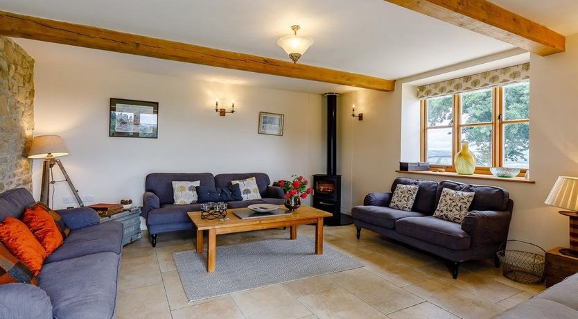 Photo of 4 Bed in Ludlow