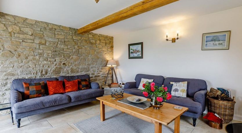 Photo of 4 Bed in Ludlow