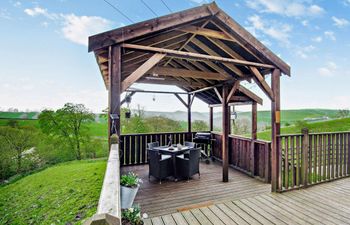 Log Cabin in Staffordshire Holiday Cottage