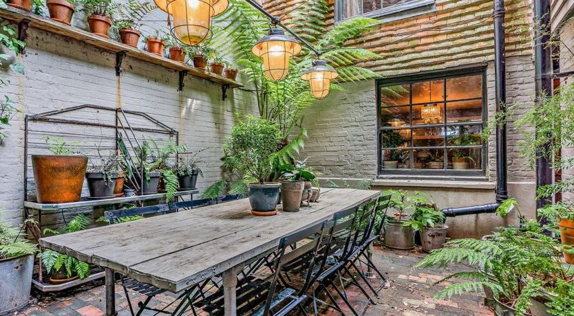 Photo of 5 Bed in Hastings