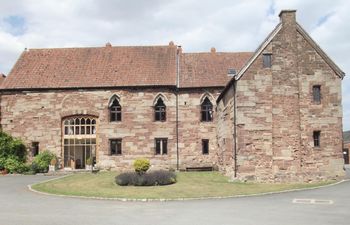 3 Bed in Ross-on-wye Holiday Cottage
