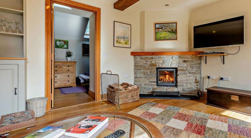 Photo of 3 Bed in Caynham