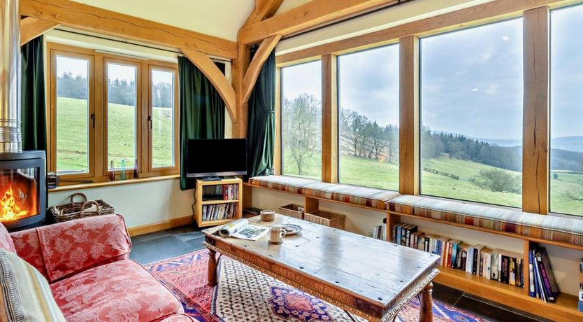 Photo of 3 Bed in Norton