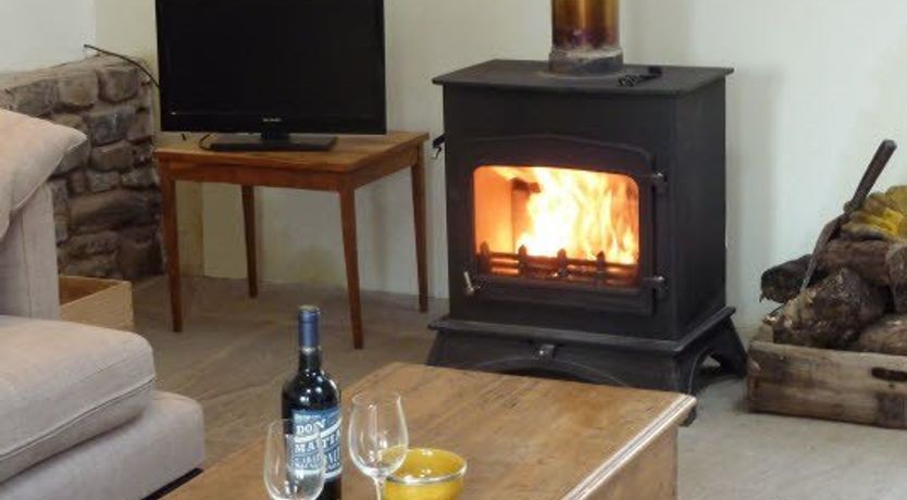 Photo of 1 Bed in Coreley