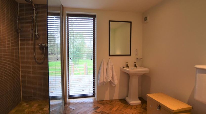 Photo of 1 Bed in Coreley