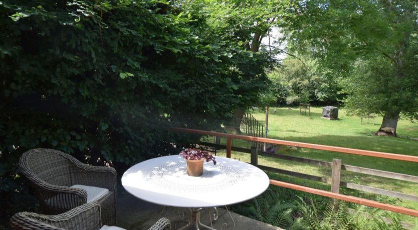 Photo of 1 Bed in Coreley