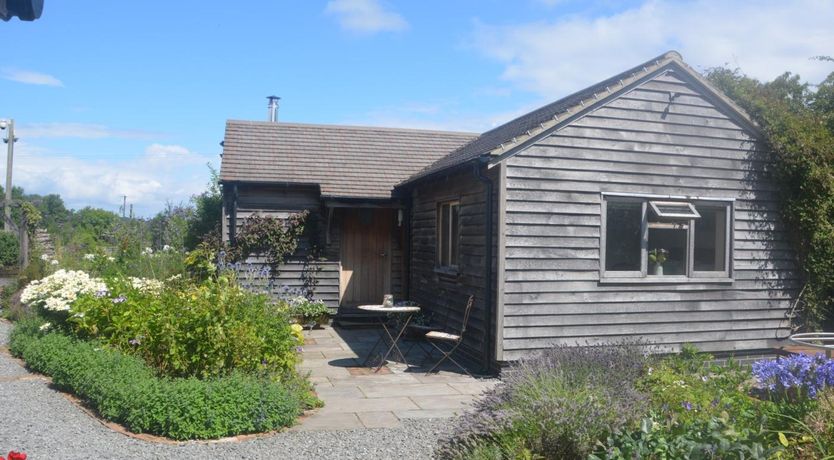 Photo of 1 Bed in Studley