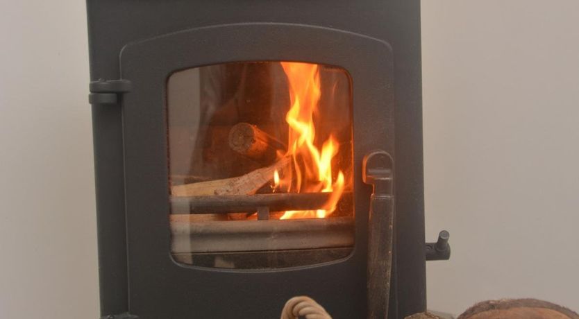 Photo of 1 Bed in Outhill