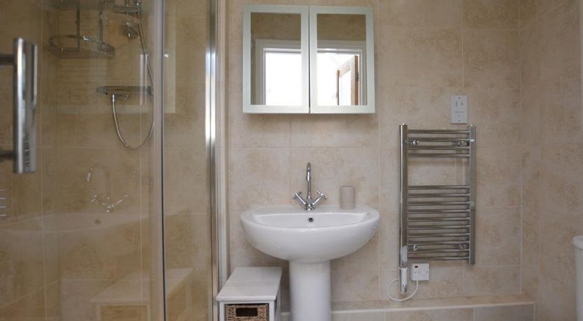 Photo of 1 Bed in Outhill