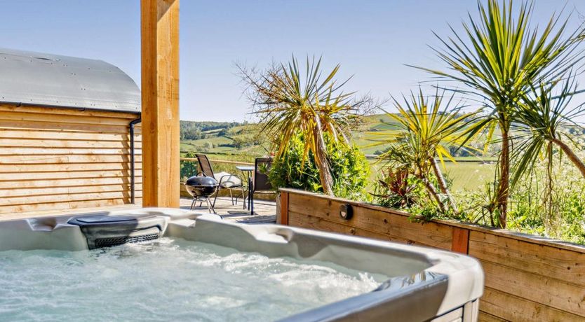 Photo of 1 Bed in Cadeleigh