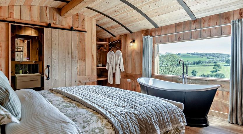 Photo of 1 Bed in Cadeleigh