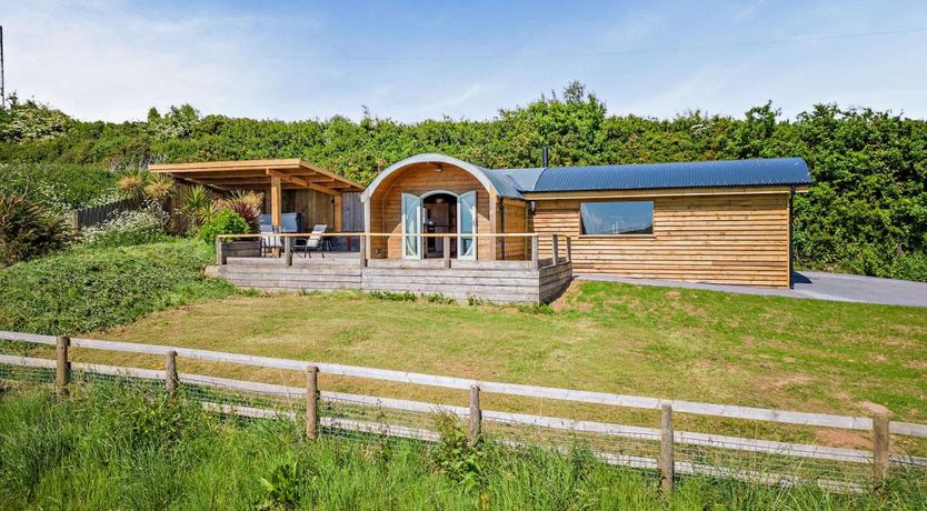 Photo of 1 Bed in Cadeleigh