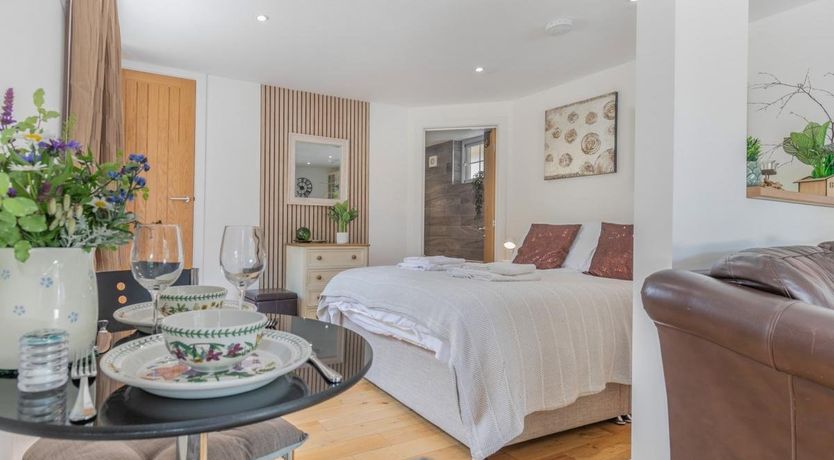 Photo of 1 Bed in Crackington Haven