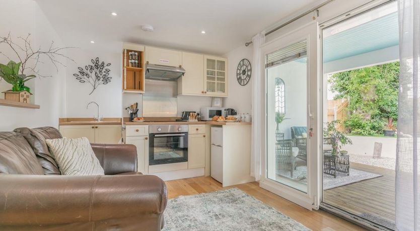 Photo of 1 Bed in Crackington Haven