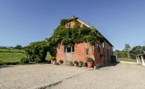 Photo of Breaches Barn