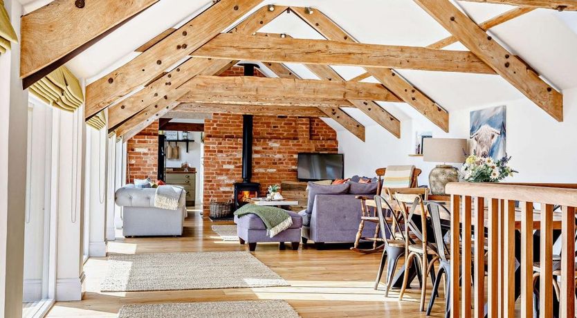 Photo of 4 Bed in Payhembury