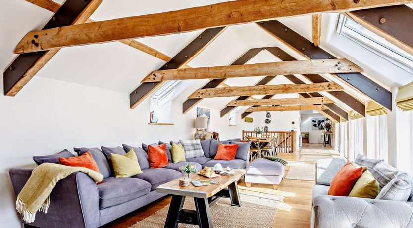 Photo of 4 Bed in Payhembury