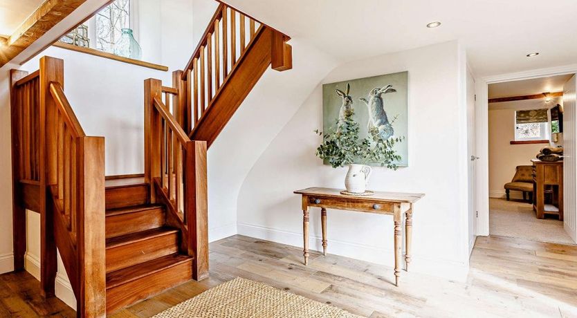 Photo of 4 Bed in Payhembury