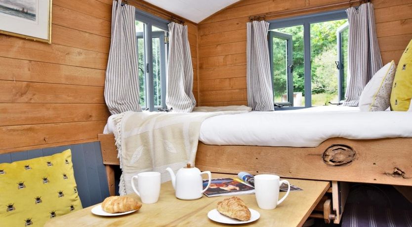 Photo of 1 Bed in Evenjobb