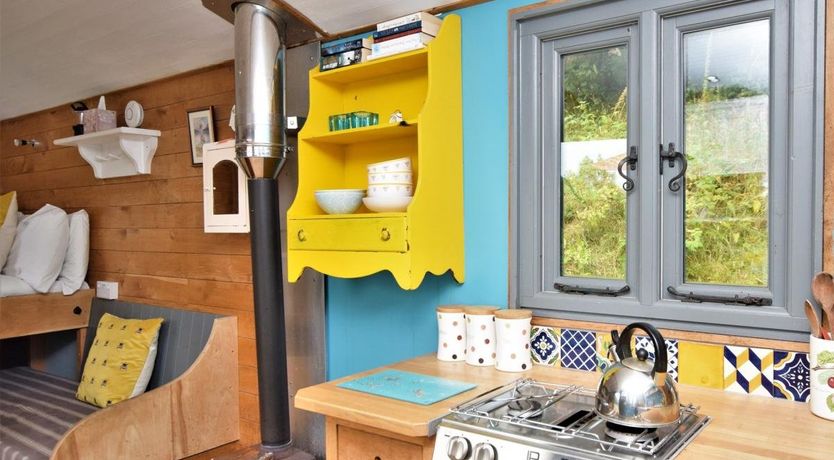 Photo of 1 Bed in Evenjobb