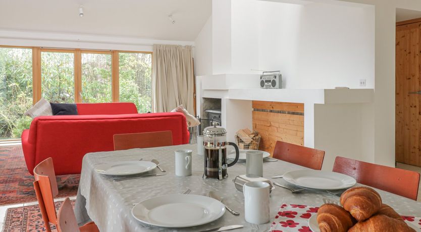 Photo of Frater House