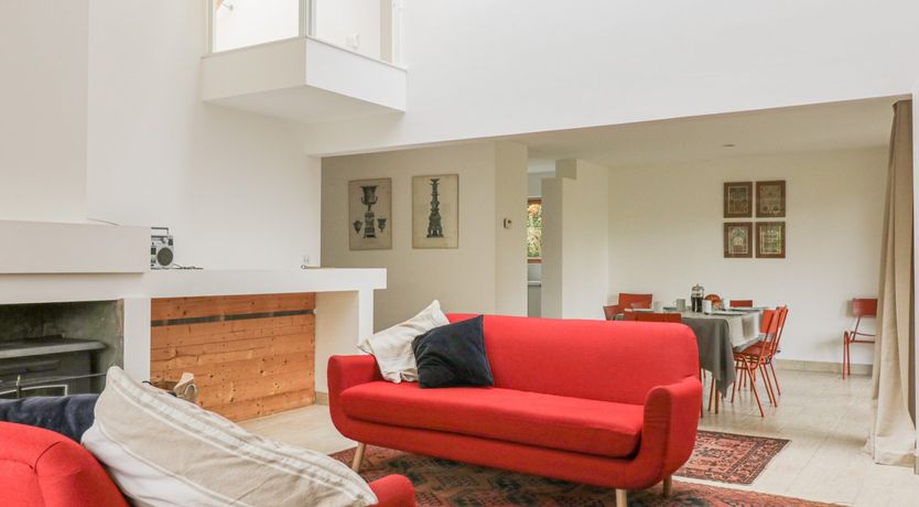 Photo of Frater House