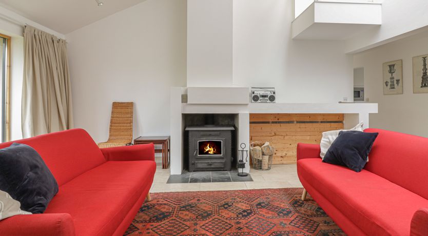 Photo of Frater House