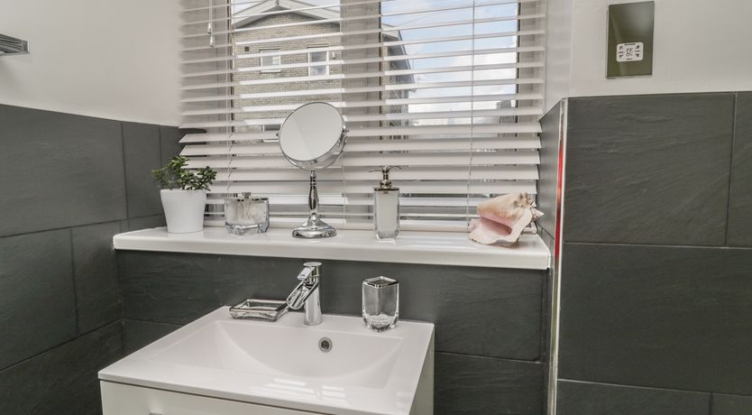 Photo of 11 Camden Building