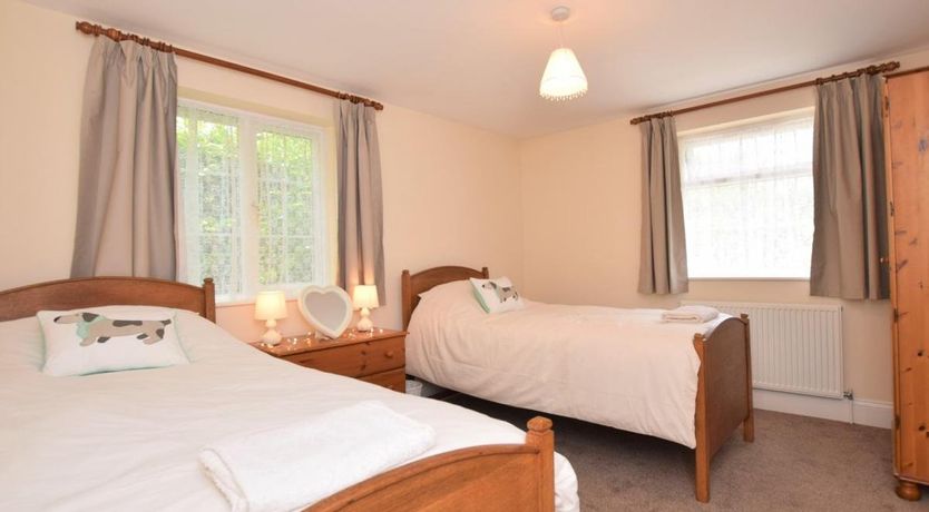 Photo of 2 Bed in South Knighton