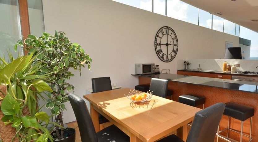 Photo of 2 Bed in Westward Ho