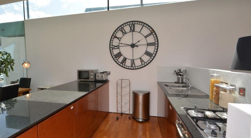 Photo of 2 Bed in Westward Ho