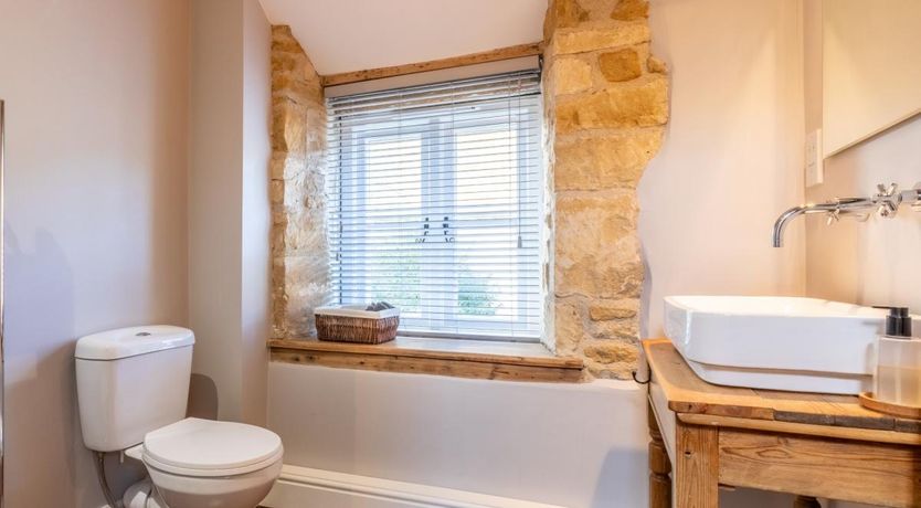 Photo of 1 Bed in Blockley