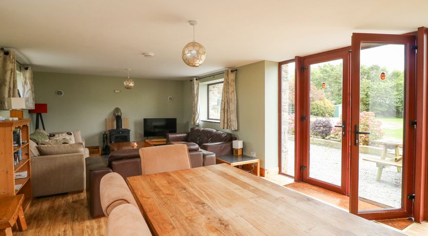 Photo of The Owl's Hoot