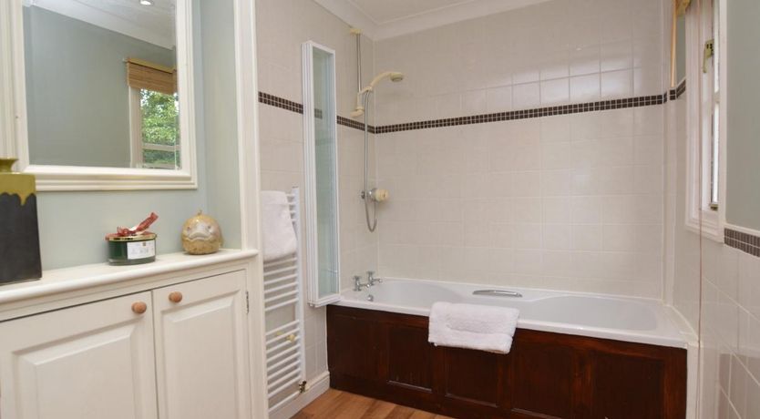 Photo of 2 Bed in Chetnole