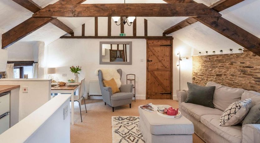 Photo of 1 Bed in Yelverton