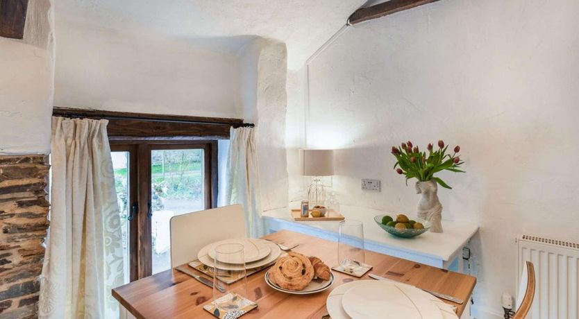 Photo of 1 Bed in Yelverton