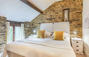 1 Bed in Yelverton Holiday Cottage