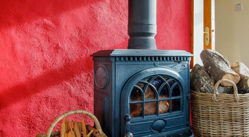 Photo of 3 Bed in Dinnet