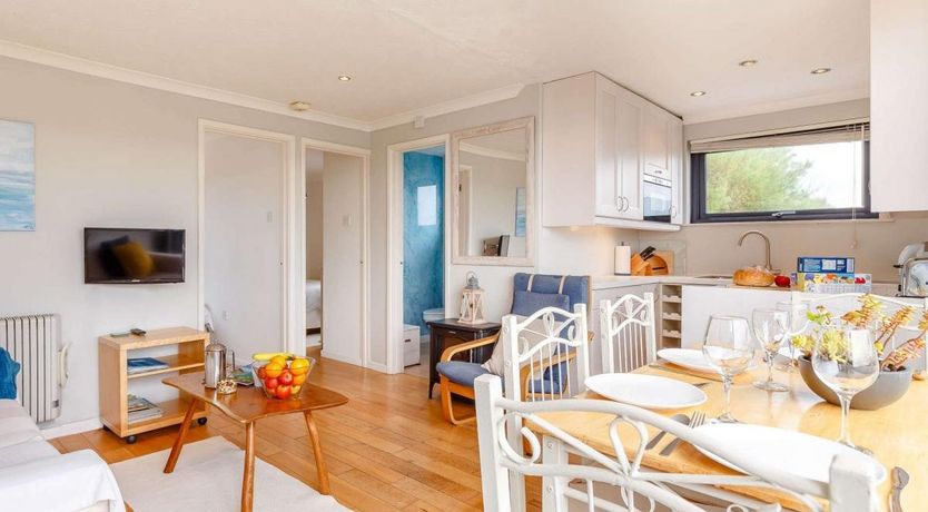 Photo of 2 Bed in Mullion Cove