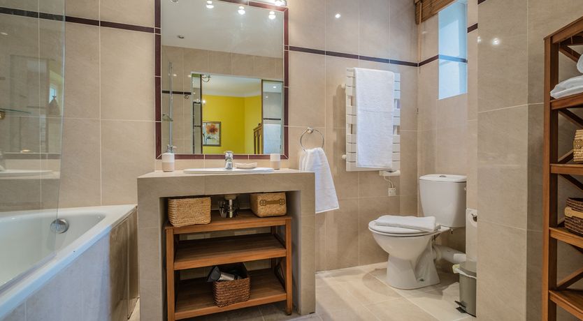 Photo of Belle Epoque- Traditional bourgeois