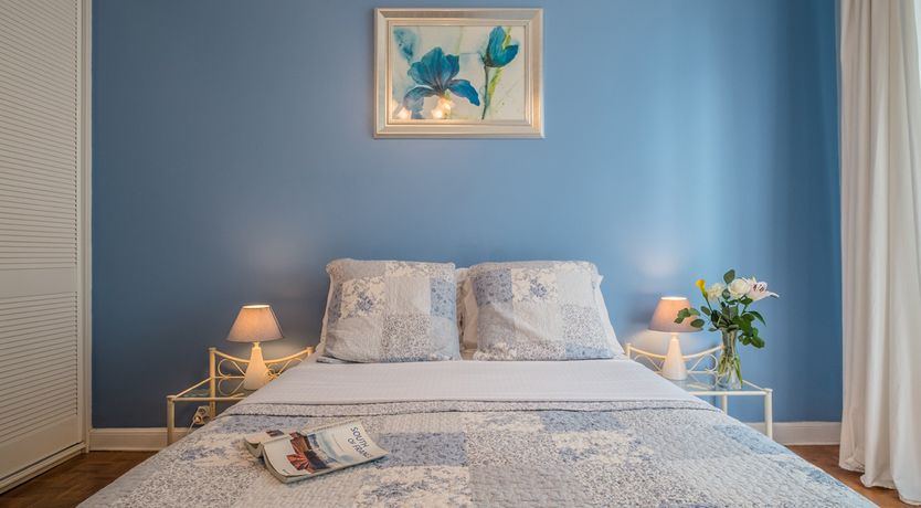 Photo of Belle Epoque- Traditional bourgeois