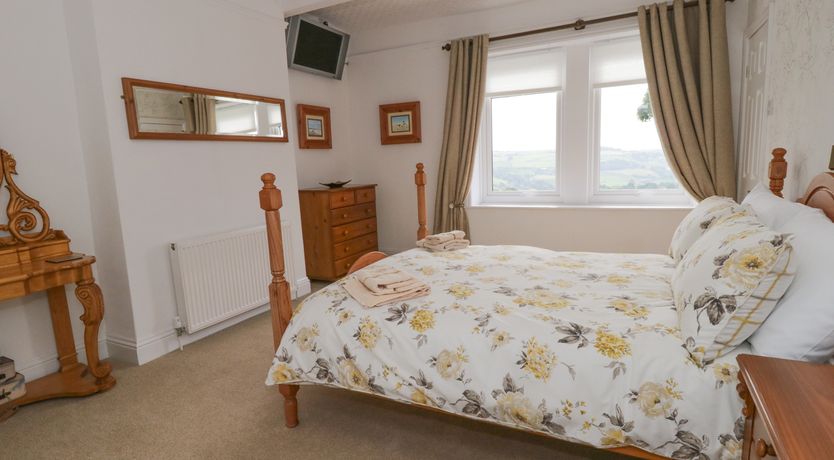 Photo of Upper Highlees Farm