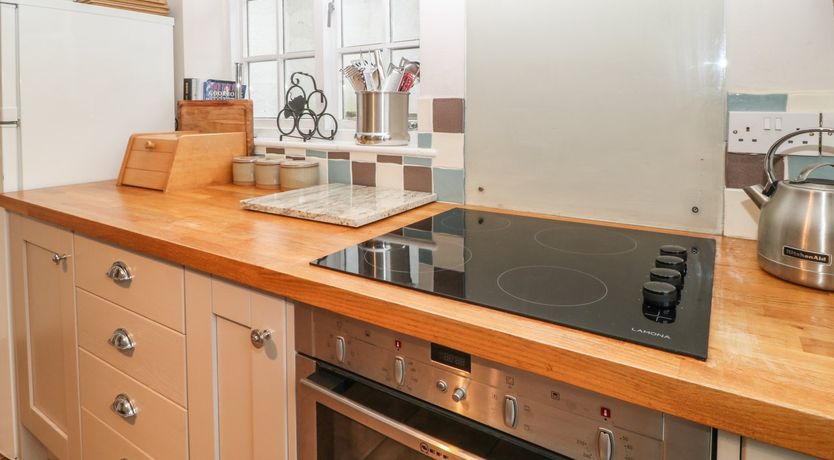 Photo of Robyn Cottage