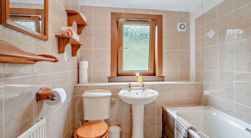 Photo of 2 Bed in Lasswade