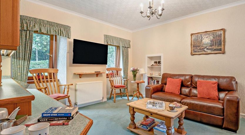 Photo of in Edinburgh  (53898)