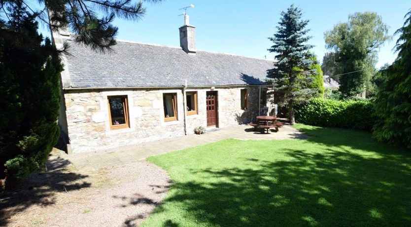 Photo of Cottage in Edinburgh and Lothians