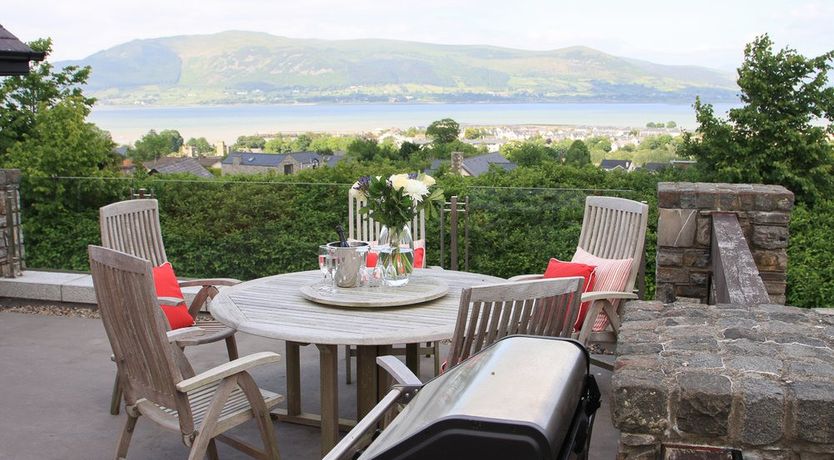 Photo of Luxury Lake View