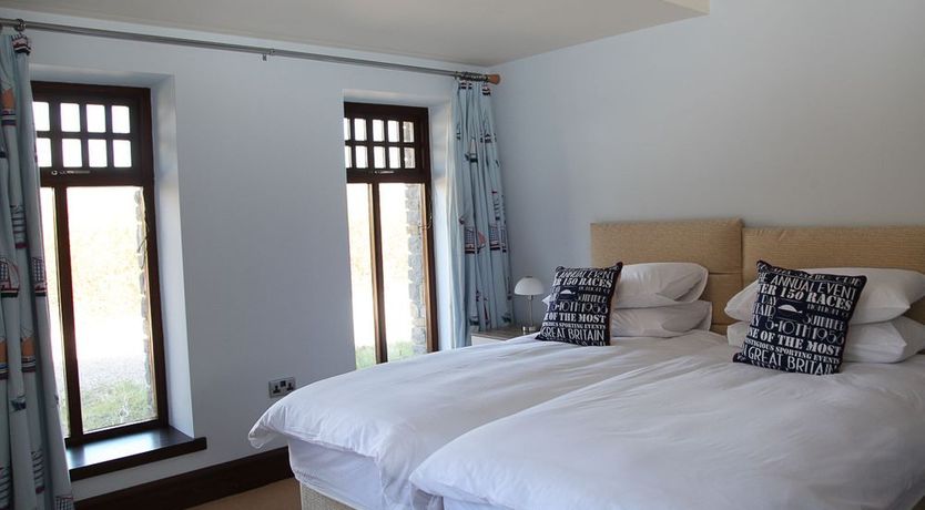 Photo of Luxury Lake View