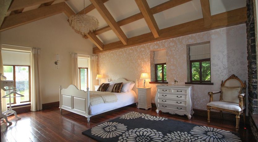 Photo of Luxury Lake View