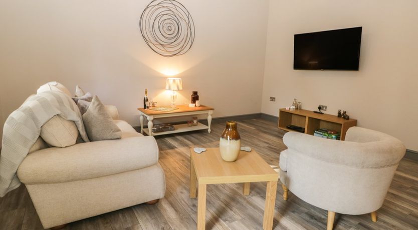 Photo of Lowdale Barns West